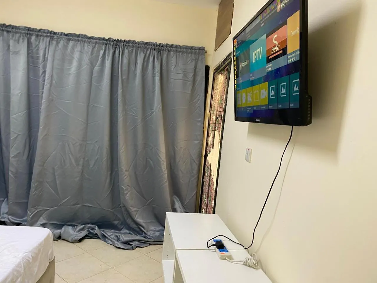 Homestay Provis For Family Apartment Sharjah United Arab Emirates